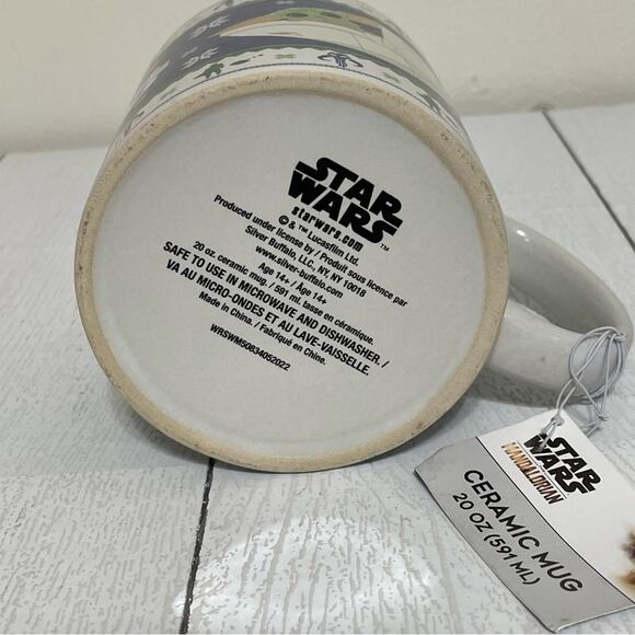 Star Wars Mandalorian Ceramic Holiday Mug NWT - Picture 5 of 9